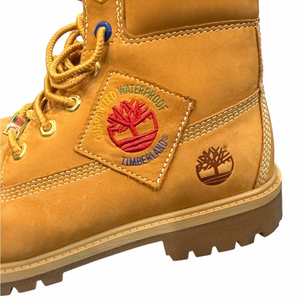 Timberland Men's Embroidered Tan Boots - Picture 4 of 6